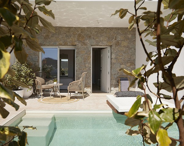 Premium Suite Sea View with Chill Out Pool