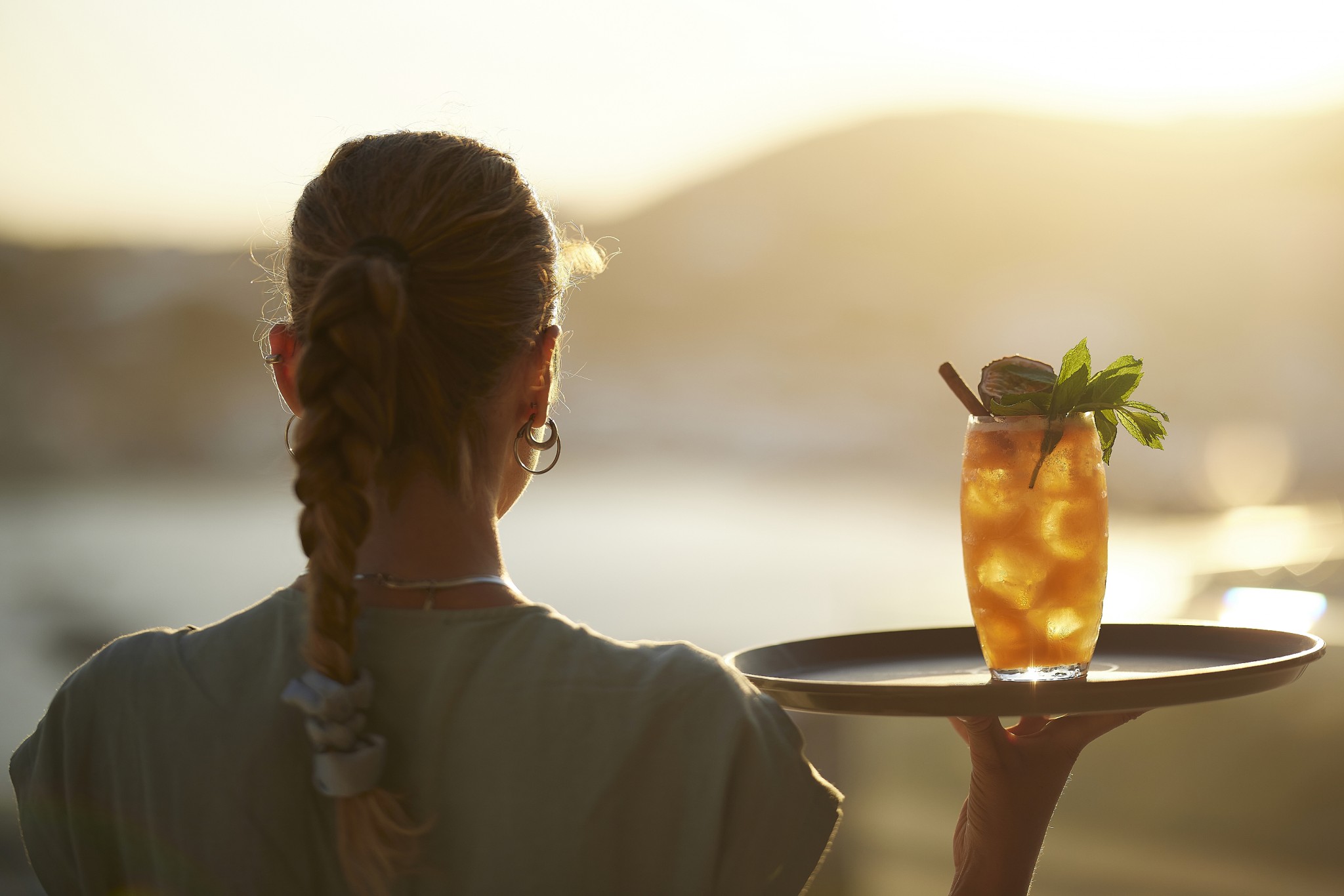 Υπηρεσία Δωματίου 24/7