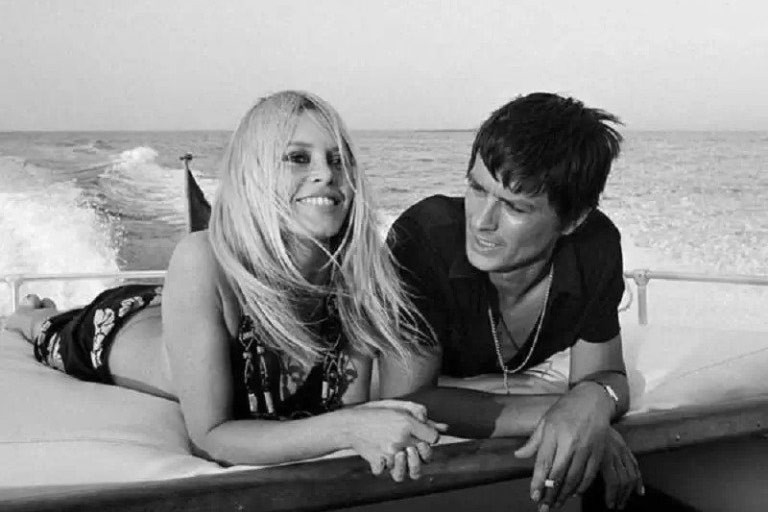 Mykonos: A flashback at iconic moments of the cosmopolitan island